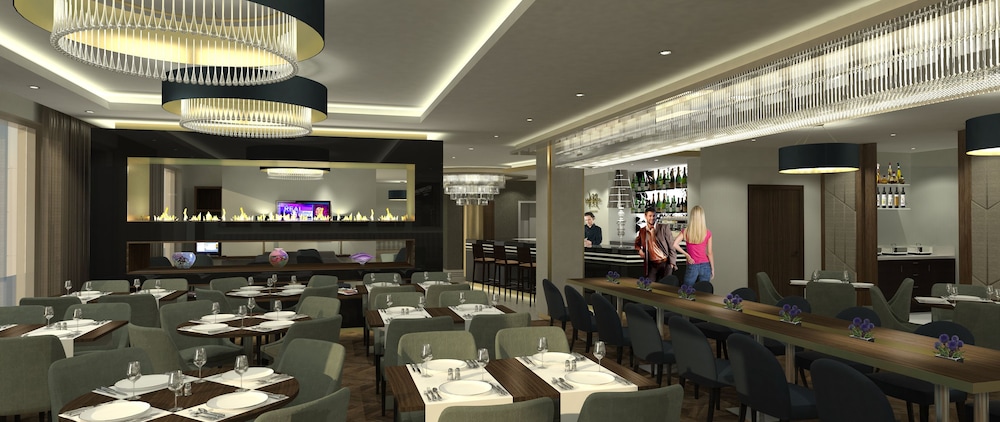 Mercure Edinburgh Haymarket 55/76