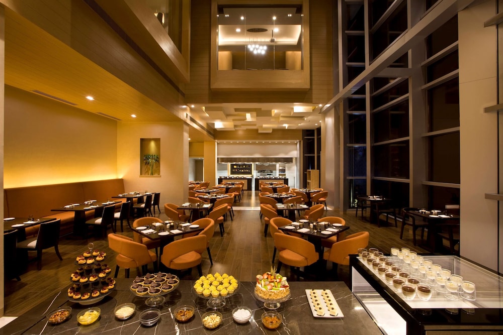 Hyatt Regency Ahmedabad 64/80
