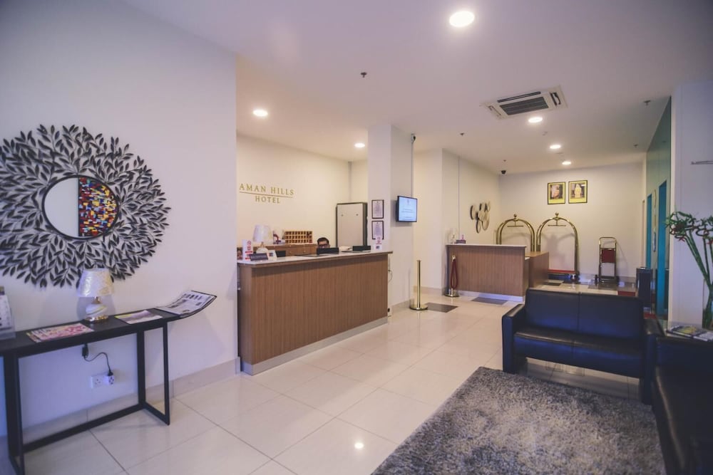 Aman Hills Hotel 4/40