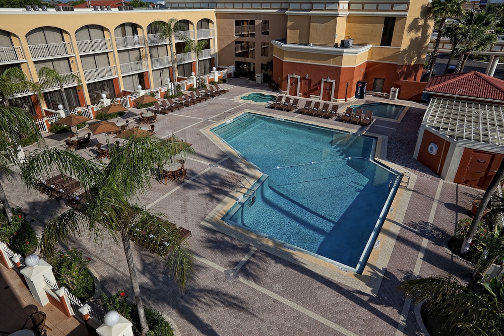 Westgate Towers Resort 7/32