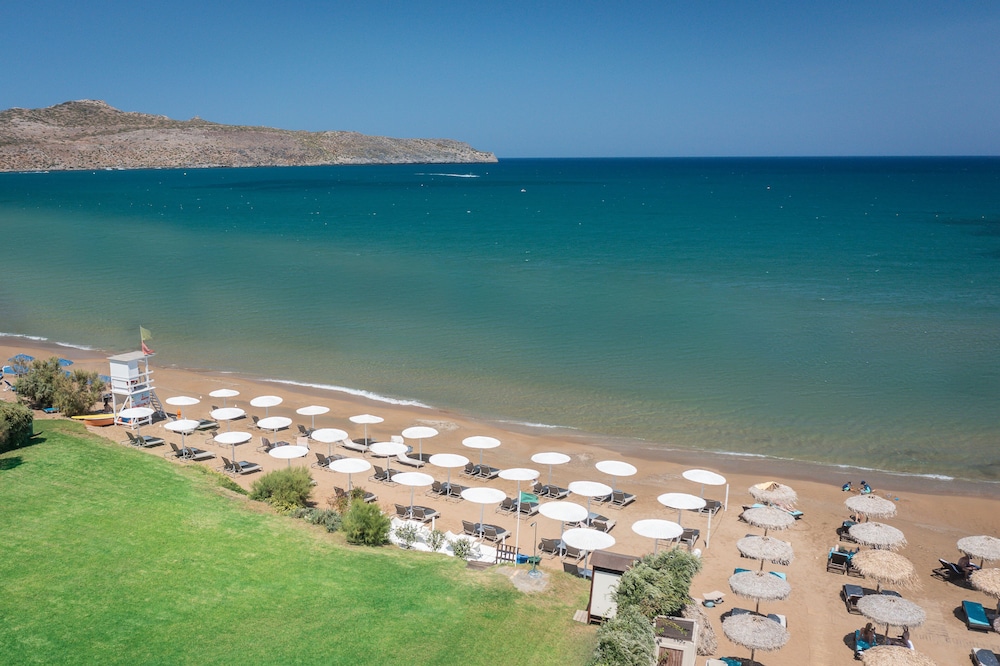 Giannoulis - Santa Marina Beach Hotel 70/77