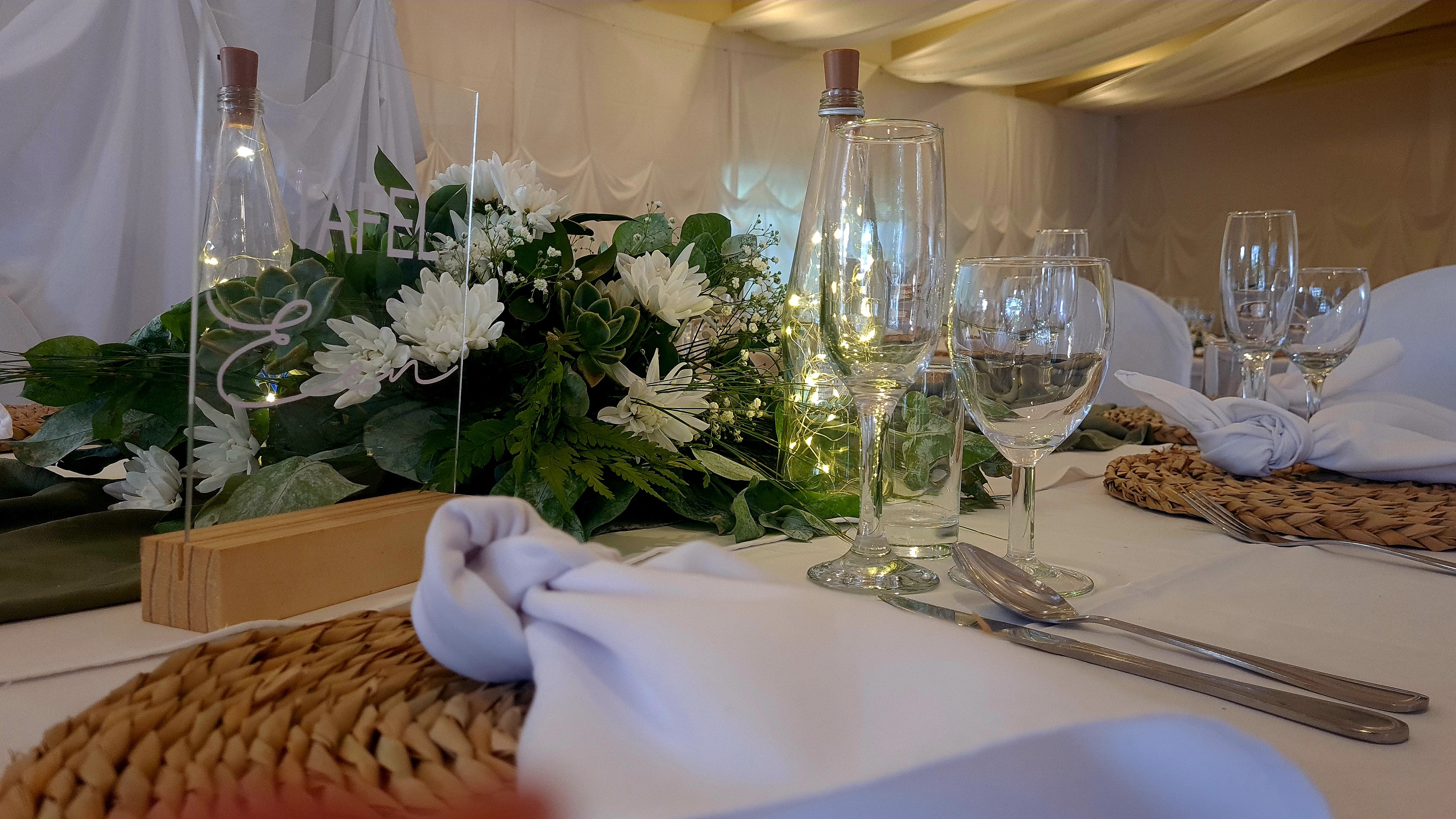 FAR HILLS COUNTRY HOTEL 20/53