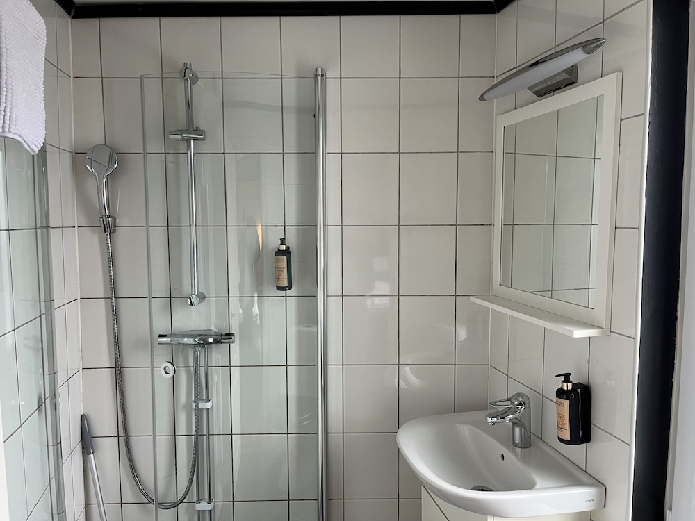 Hotell Bäckagården 47/50