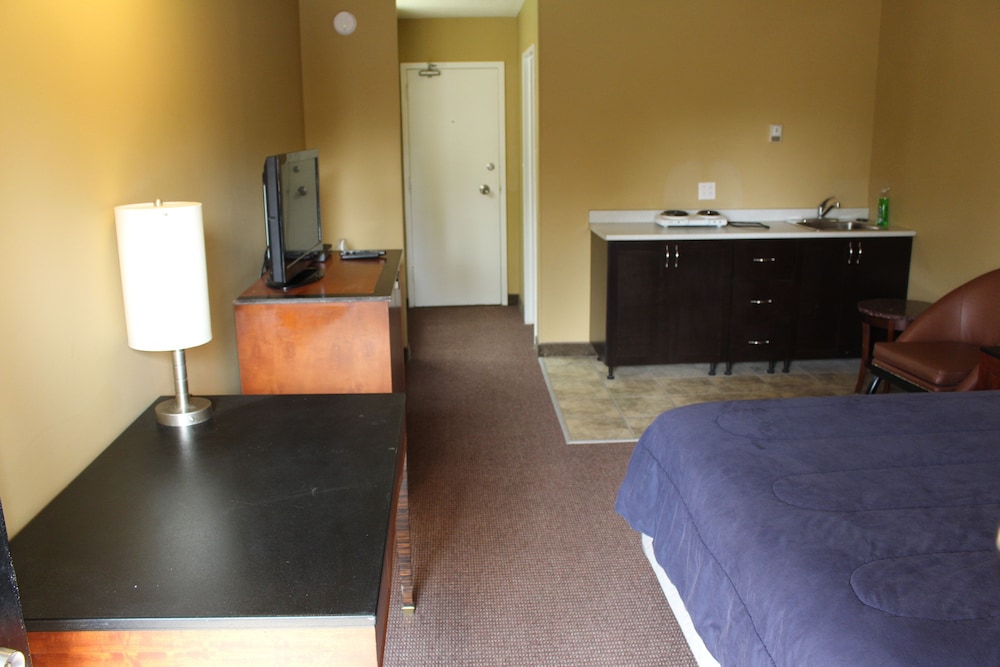 Travelodge by Wyndham Swift Current 35/53