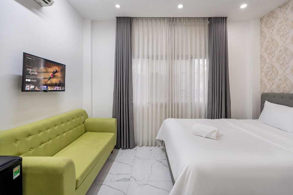 Lyna Apartment 19/46