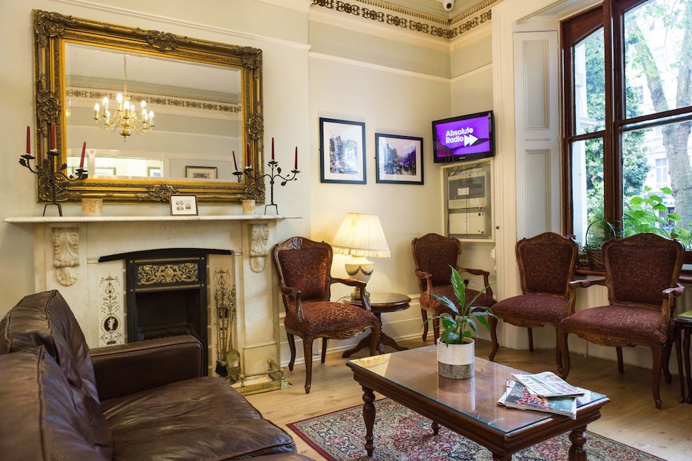 Shakespeare Hotel 51/67