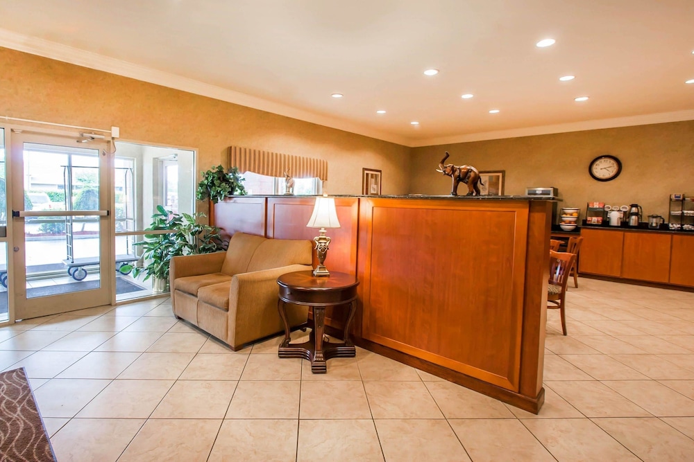 Quality Inn and Suites Germantown North 10/37