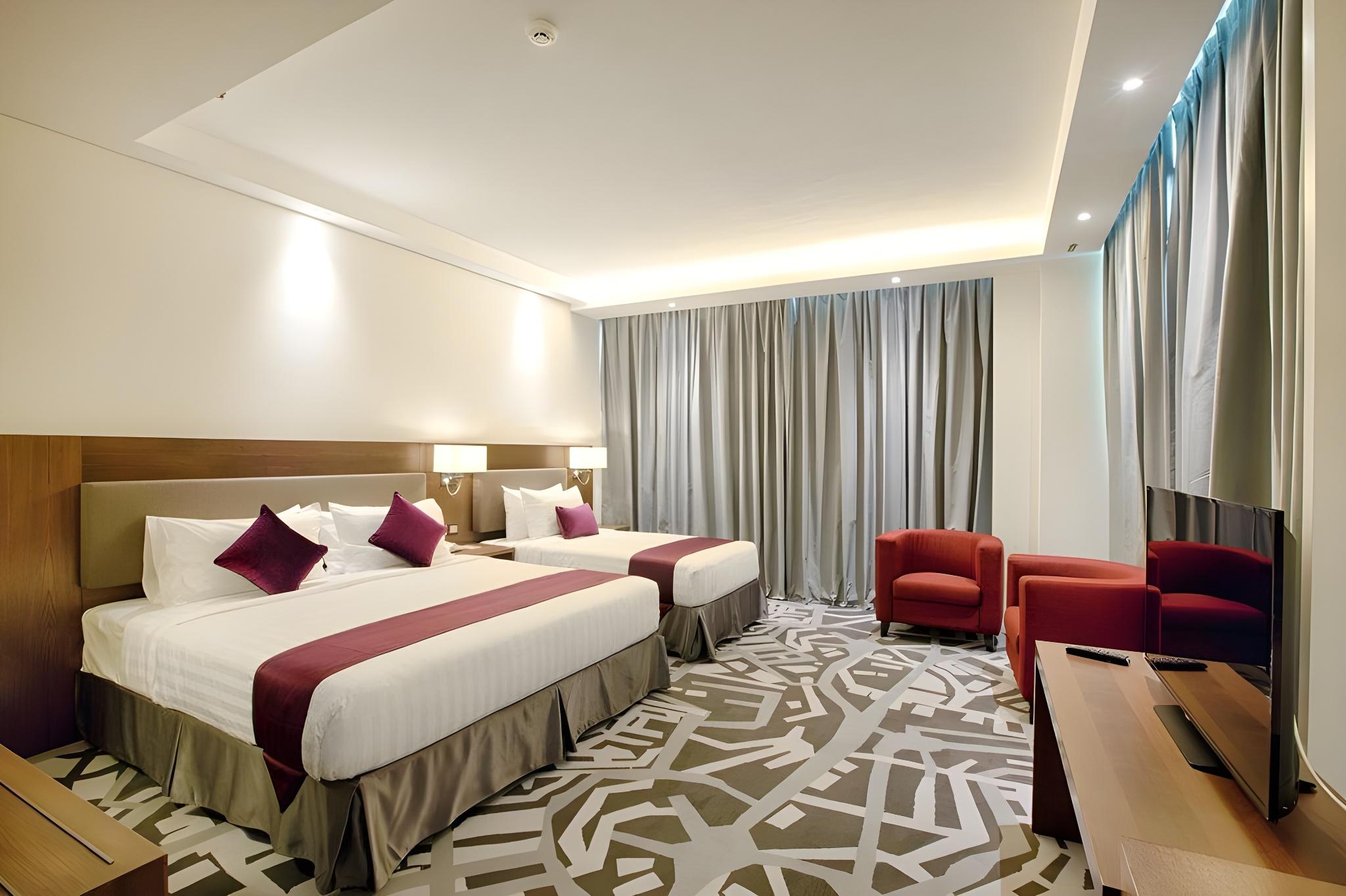 غرفة عائلية بسرير كينج وسرير فردي، WP Hotel 2/3