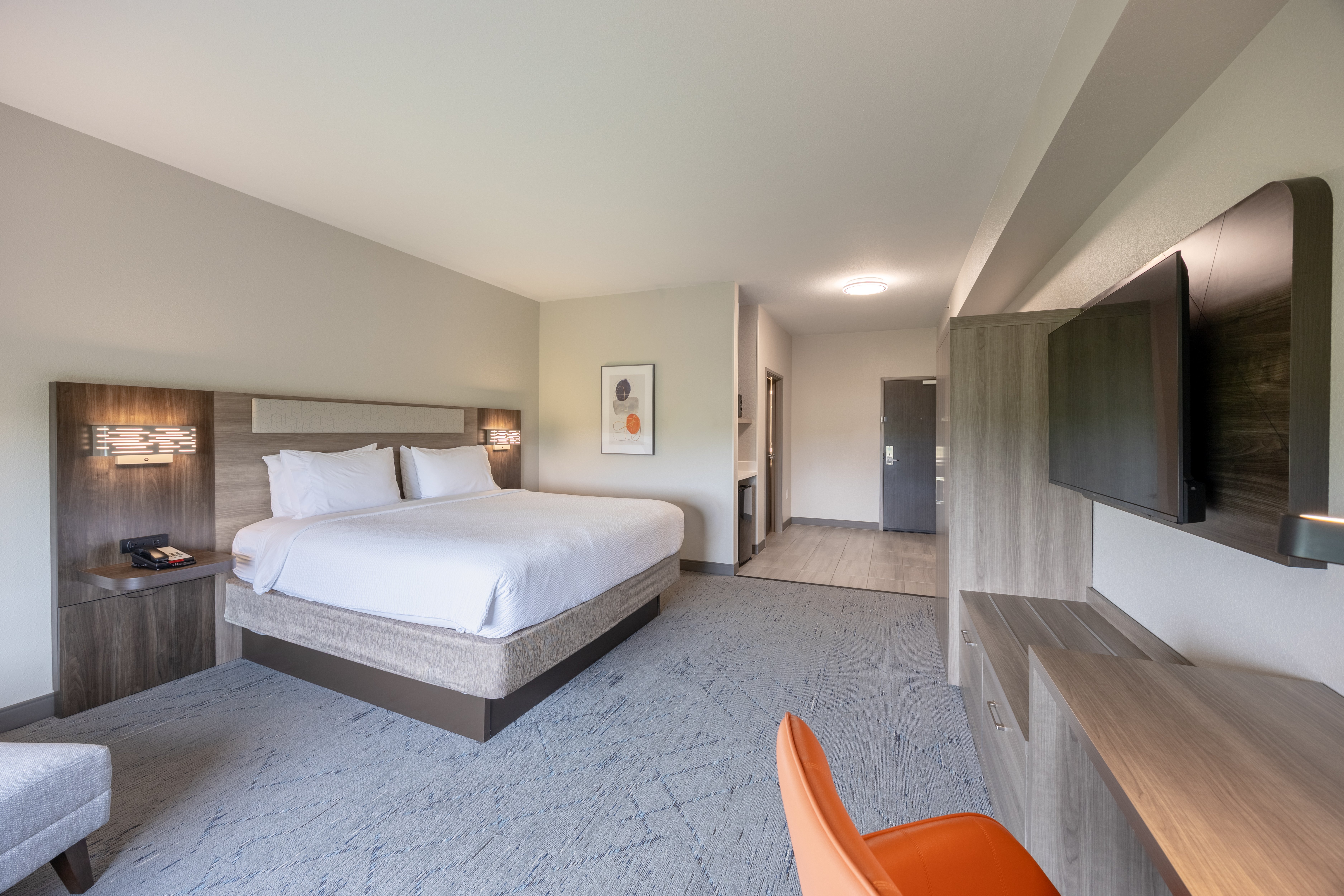 Holiday Inn Express Hotel Suites Columbus Polaris Parkway 25/77