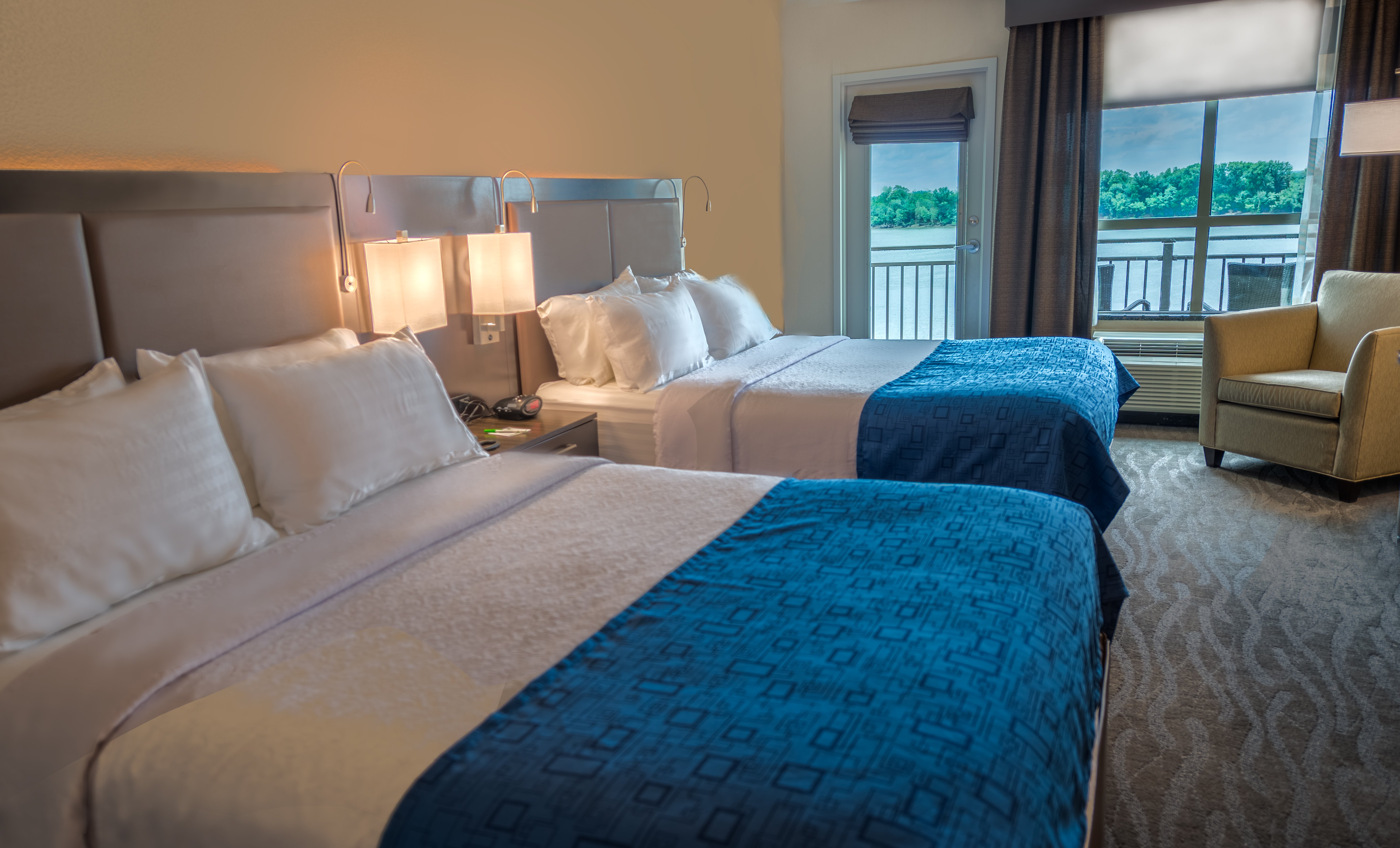 Holiday Inn Owensboro Riverfront 36/75