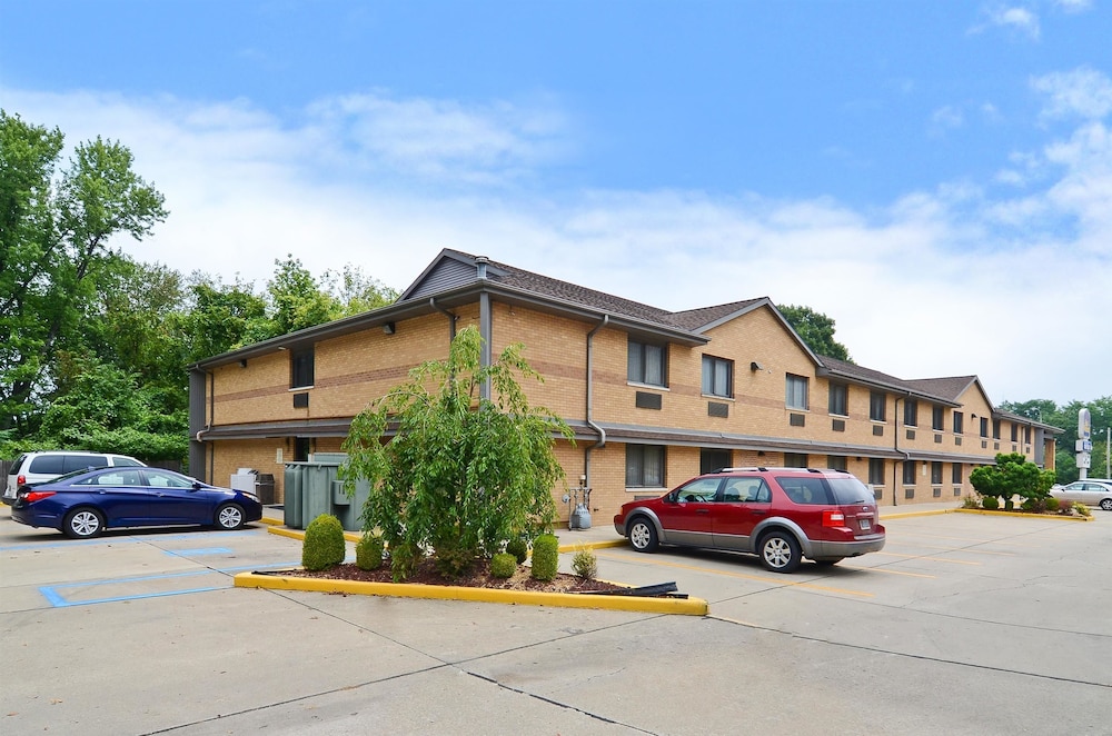 Best Western Riverside Inn 4/23