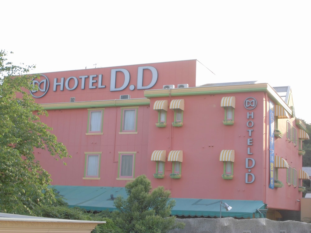 Hotel D.D 4/37