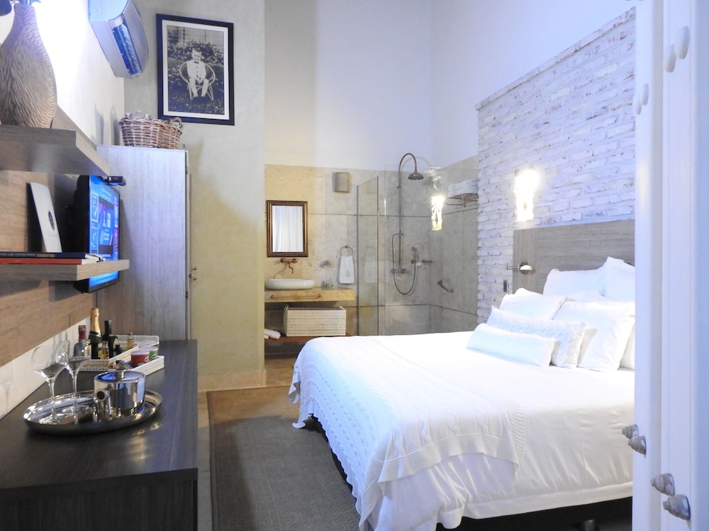 HOTEL BOUTIQUE DON PEPE 14/72