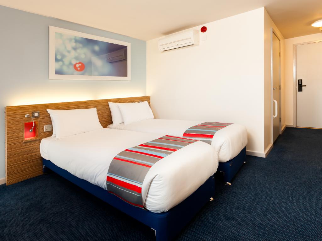 Travelodge Holyhead 9/23