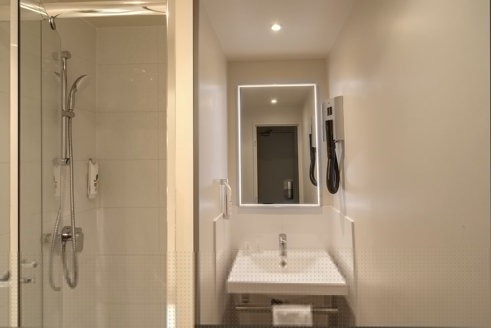 ibis Styles Parc des Expositions de Villepinte 15/67