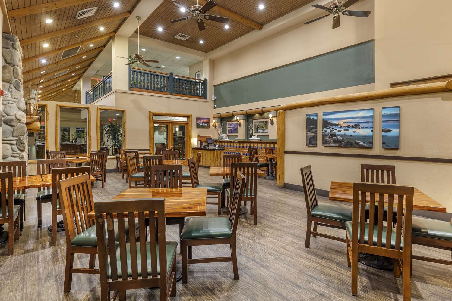 restaurant cafeteria