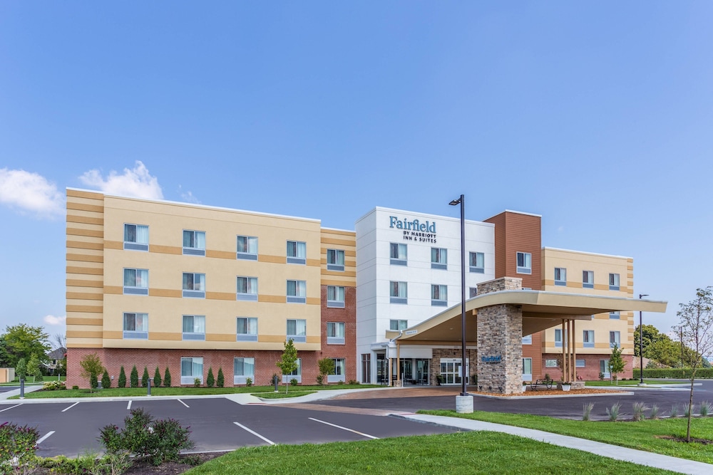 Fairfield Inn & Suites Franklin 3/34