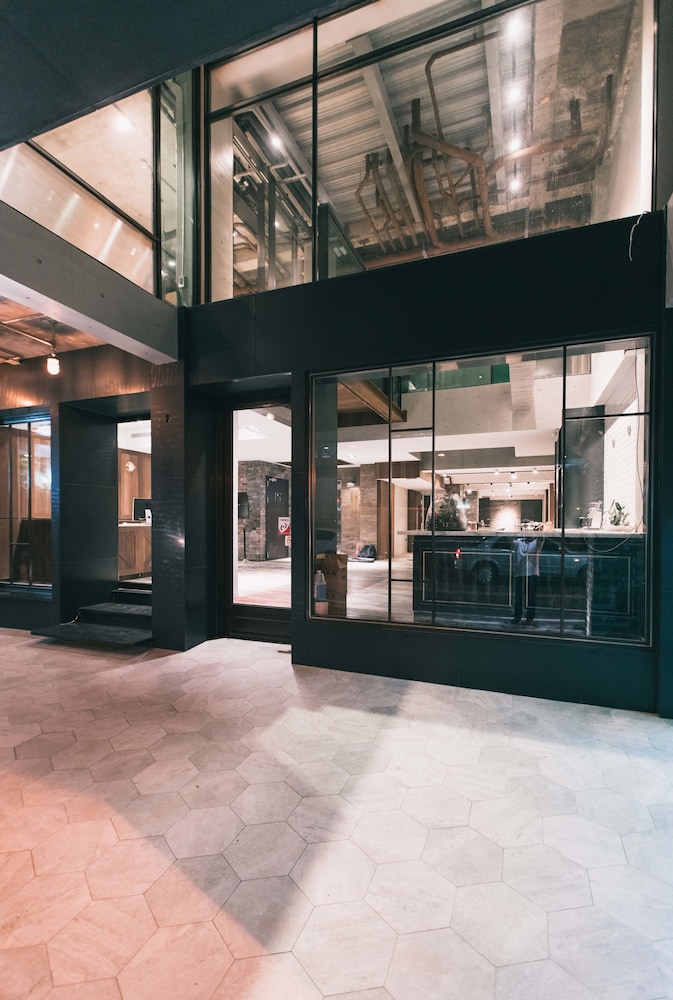 PAPOA HOTEL 5/50