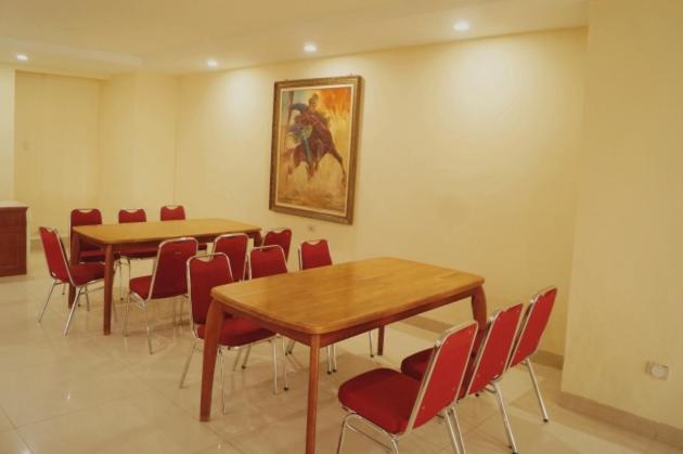 SULTHAN HOTEL INTERNATIONAL 48/54