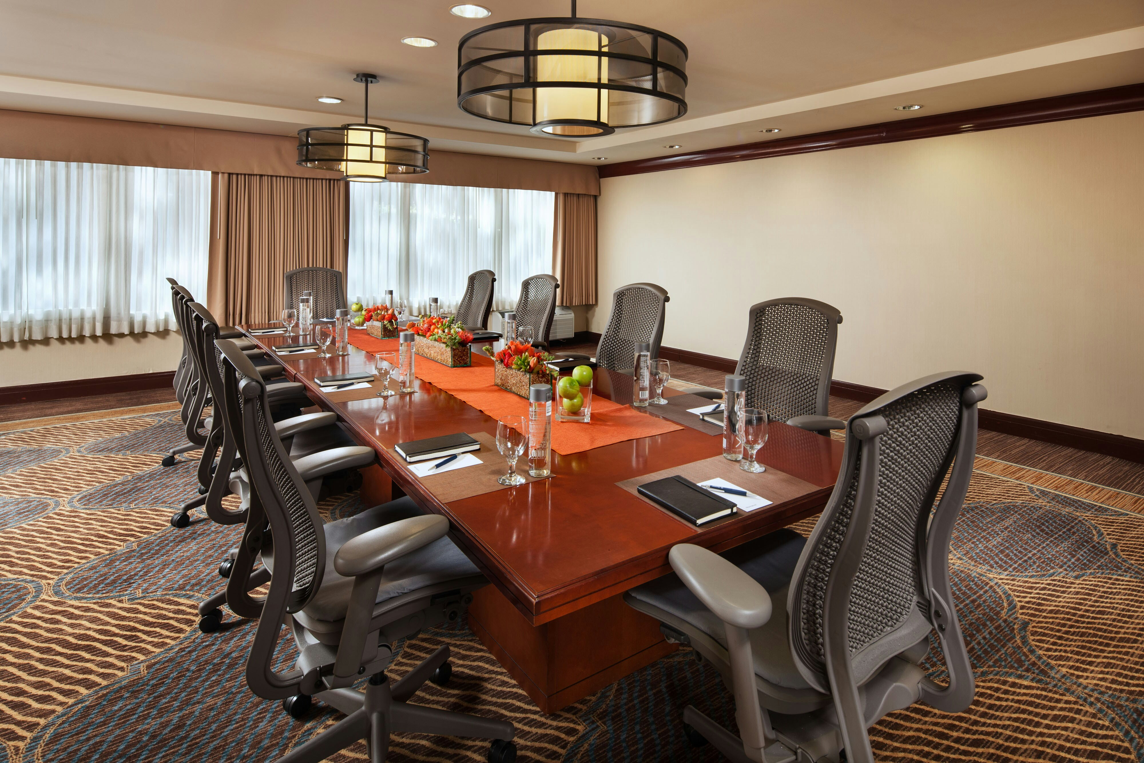 Sheraton Agoura Hills Hotel 11/18