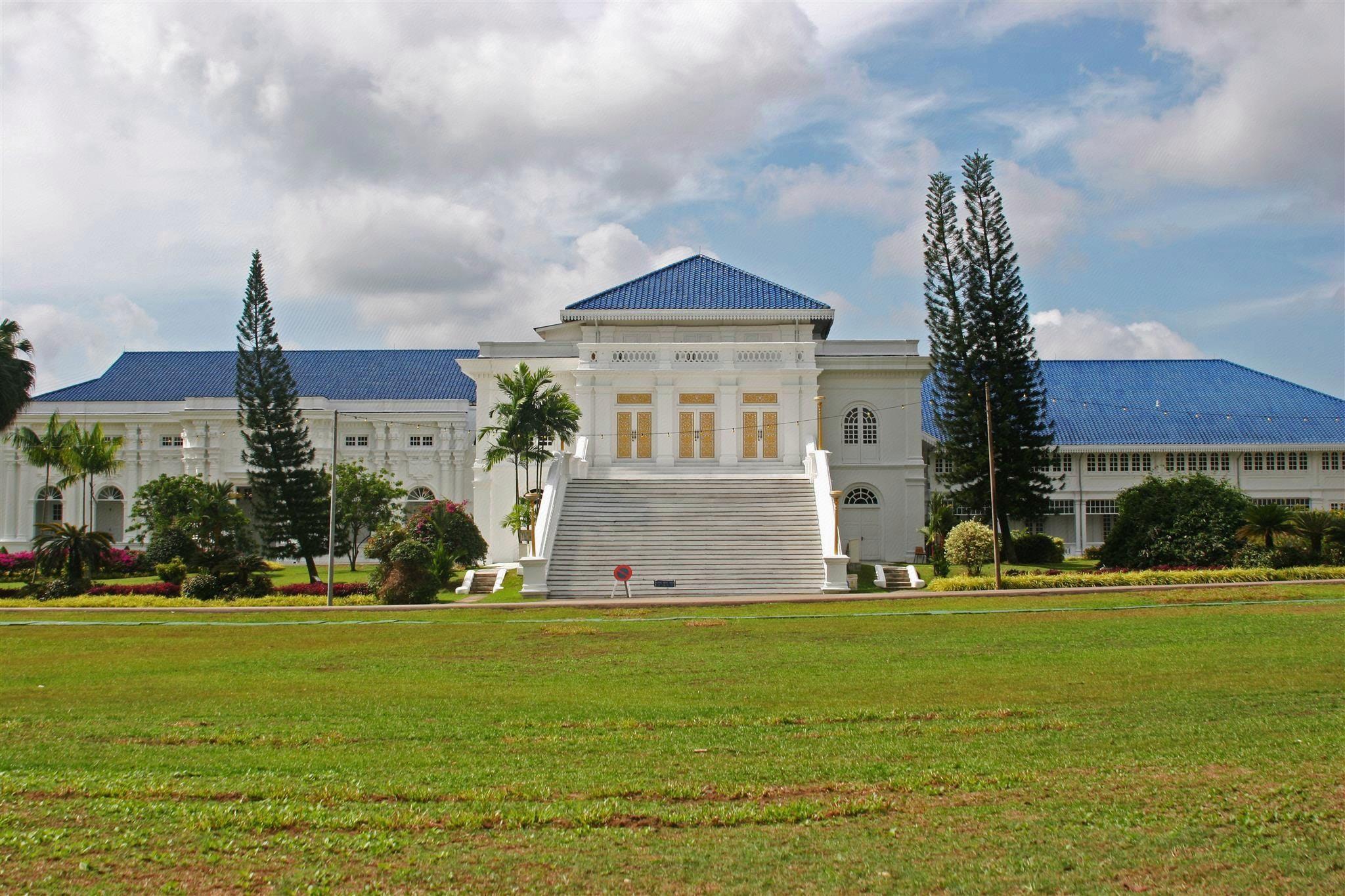 Yee Hotel 31/34