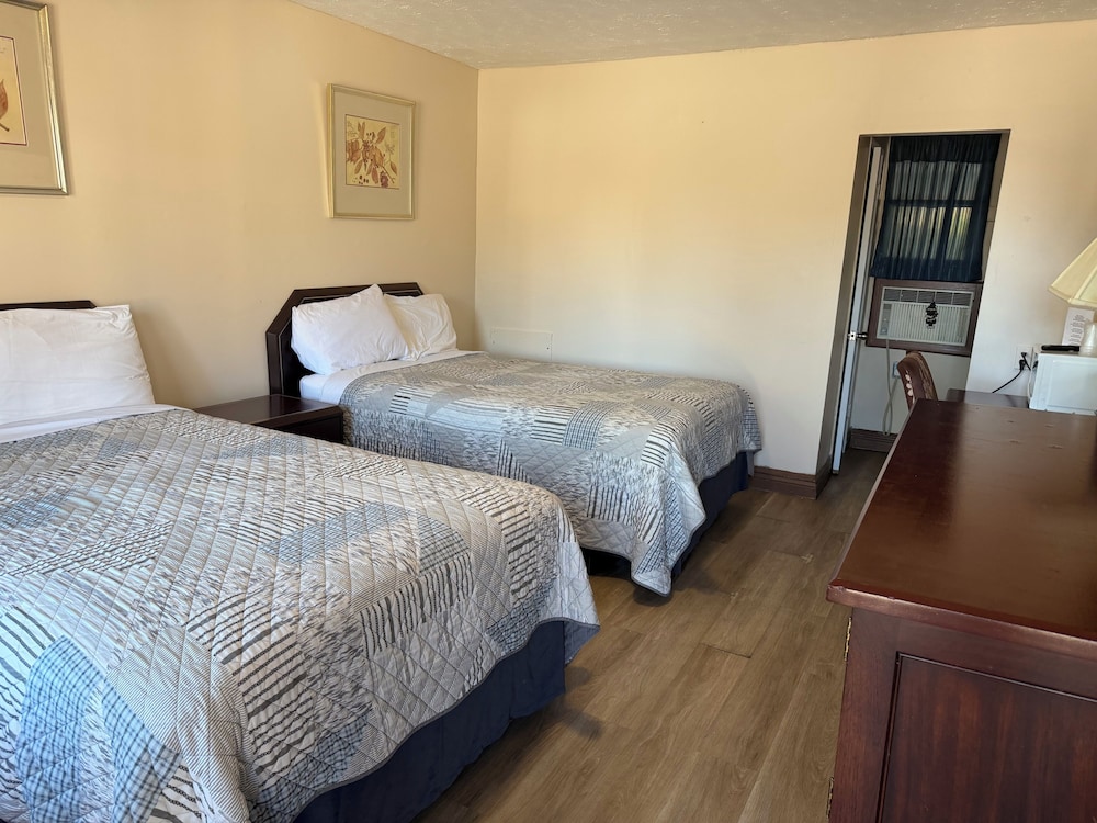 Sunset Inn 15/50