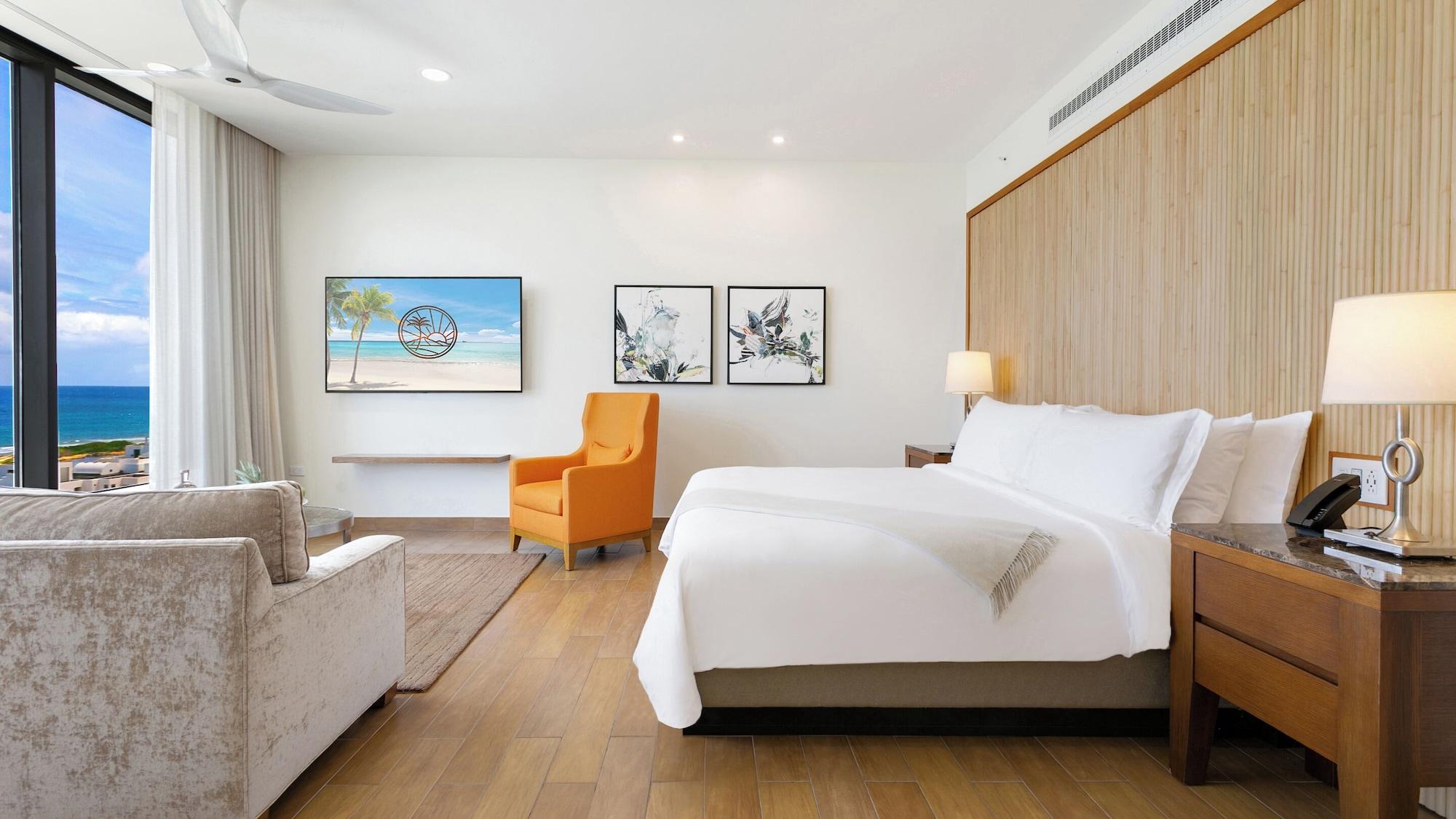 Tower, Deluxe, King Bed, Ocean View, Merry Wing