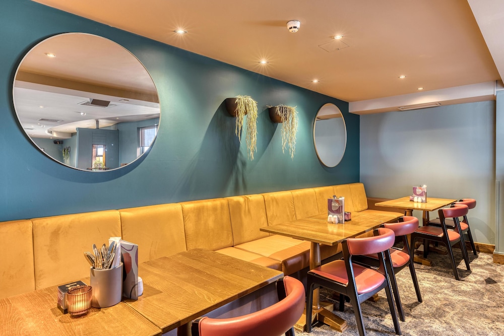Premier Inn Southampton City Centre 29/35