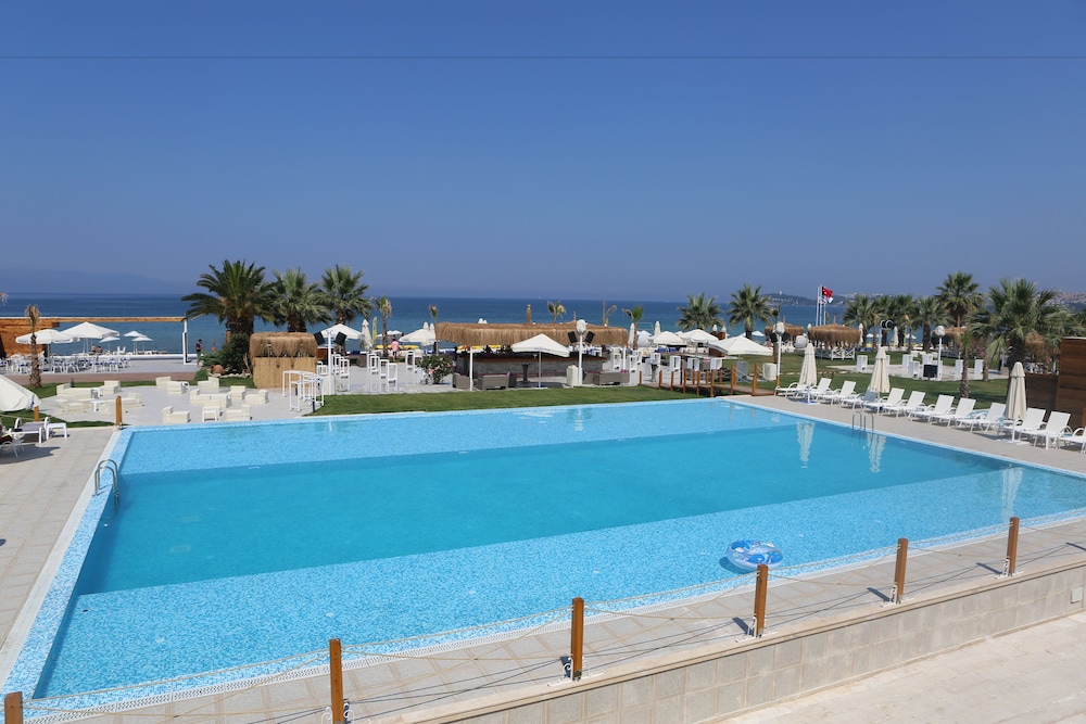 Risus Beach Resort Hotel Kusadasi 27/50