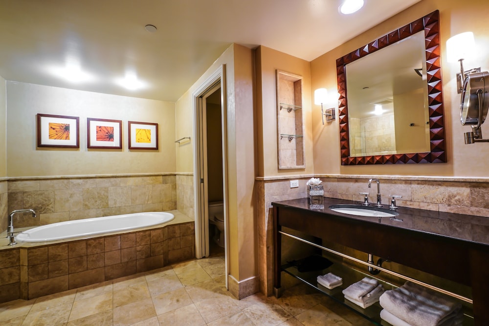 Palm Beach Singer Island Resort and Spa Luxury Suites 46/50
