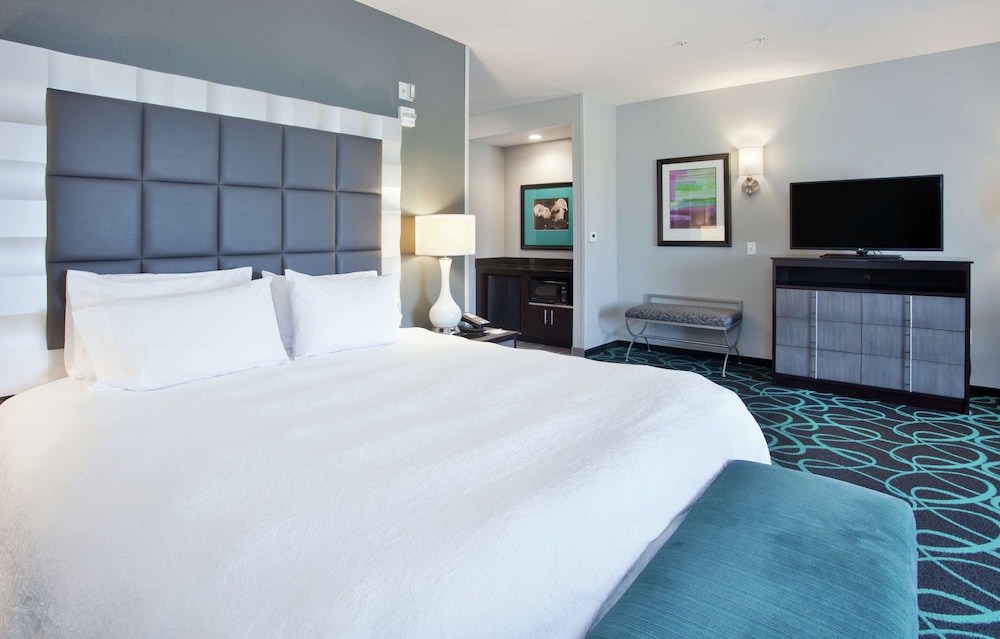 Hampton Inn Kearney 24/57