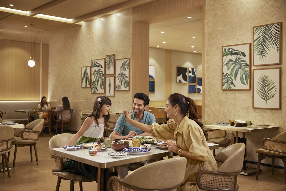 Hyatt Regency Trivandrum 30/50