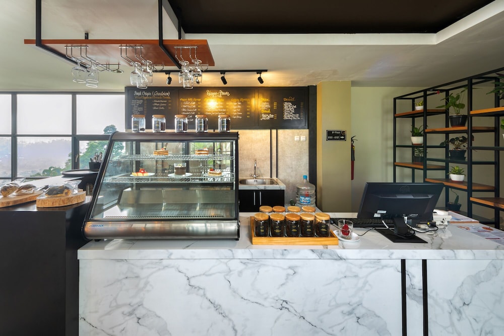 Nava Hotel Tawangmangu 18/73