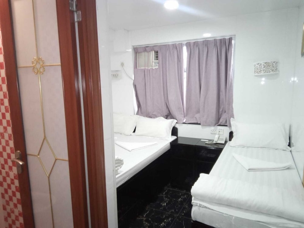Dutch Hostel 38/39