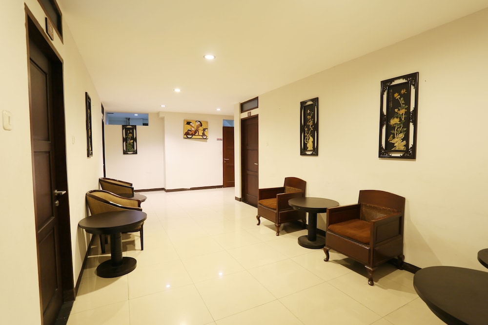 Reddoorz Near Braga Street 28/39