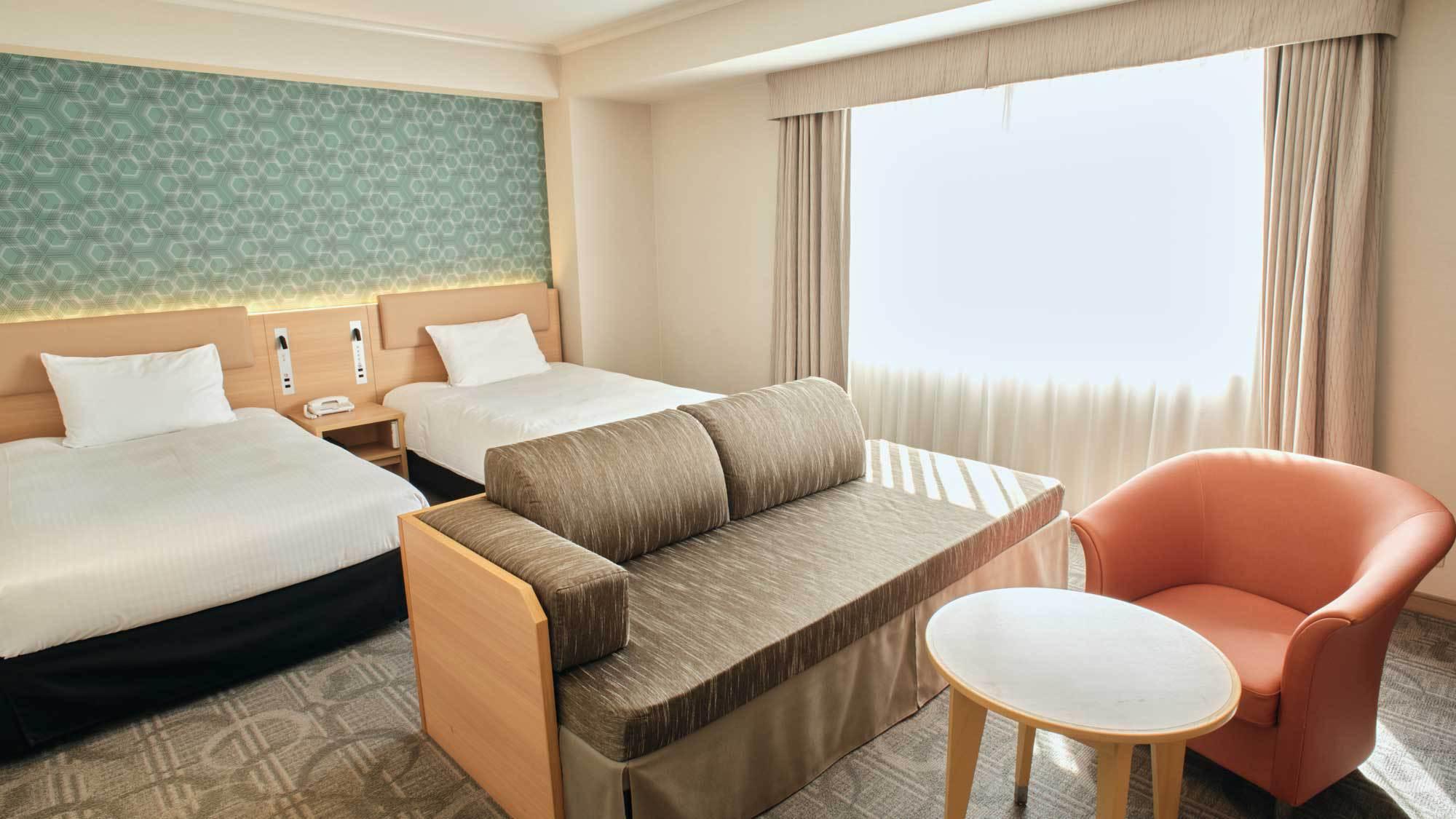 Superior, Twin Beds, Excel View