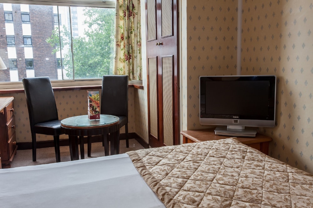 Britannia Hampstead Hotel 55/64