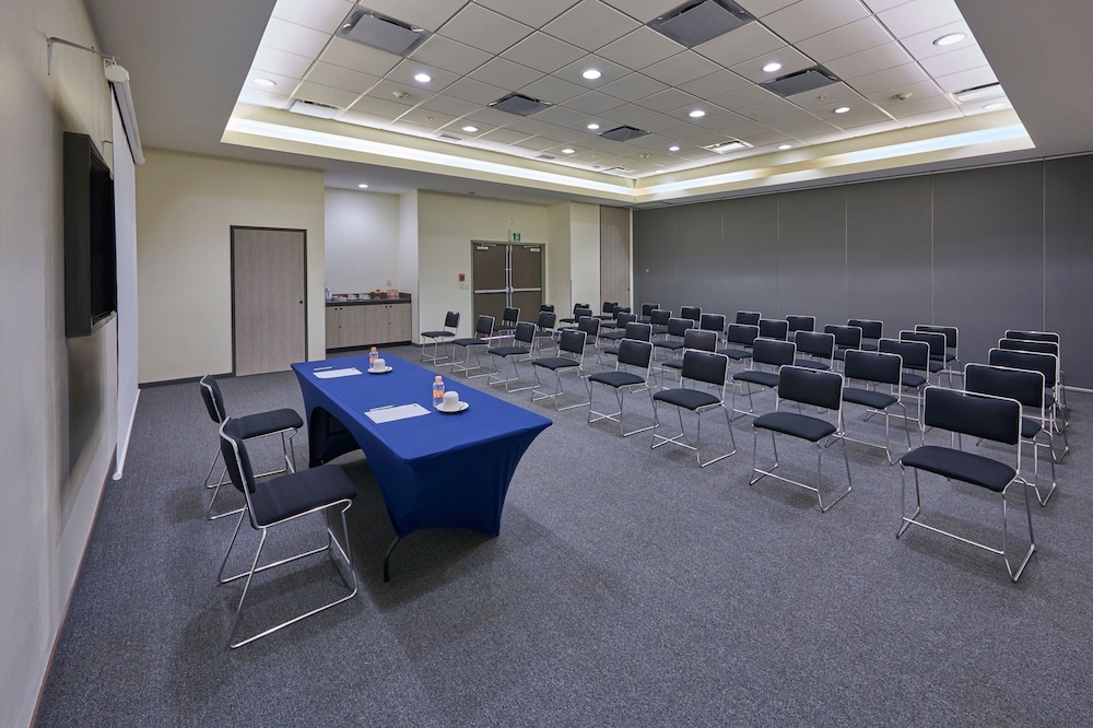 City Express Junior By Marriott Puebla Finsa 44/60
