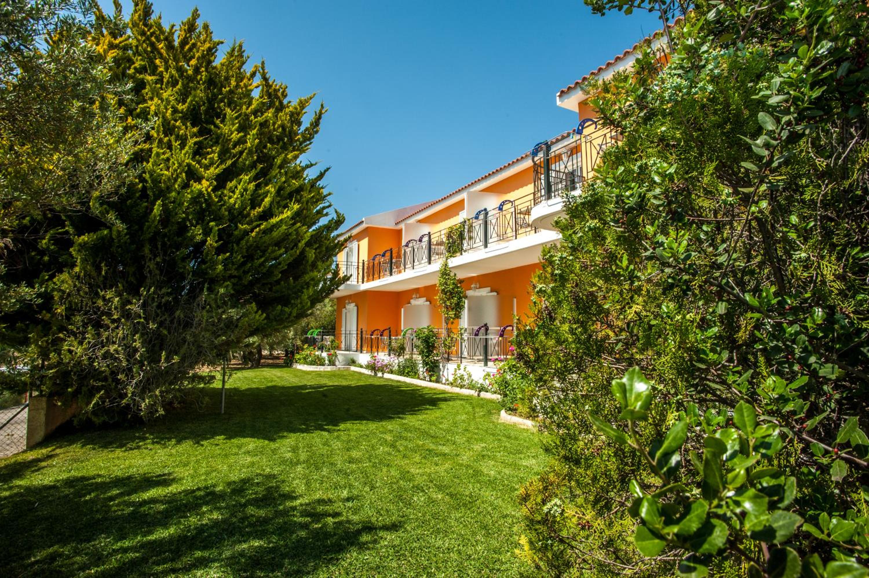Erietta Studios 17/18