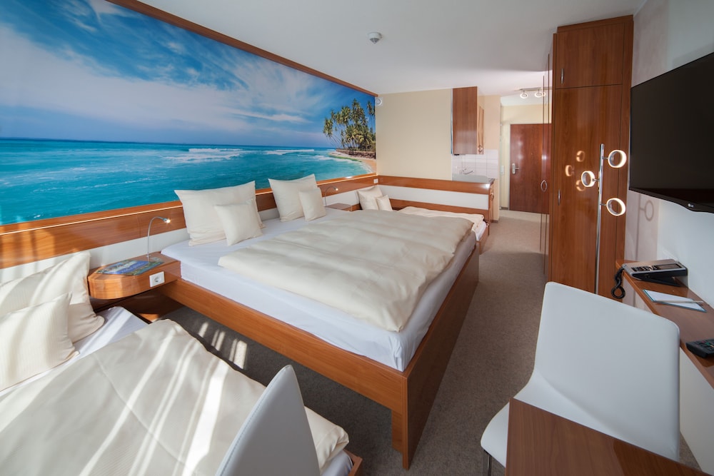 Apartment, 2 Trundle Beds, Queen Bed