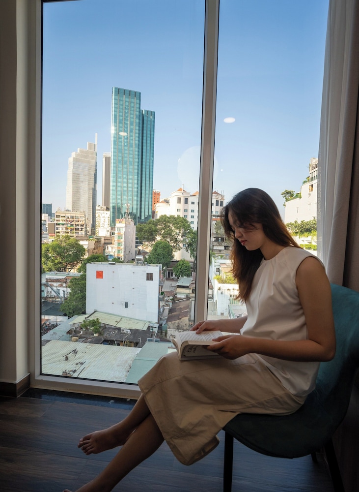 Hato Saigon Hotel & Rooftop 45/50