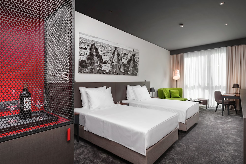 Crowne Plaza Podgorica by IHG 18/78