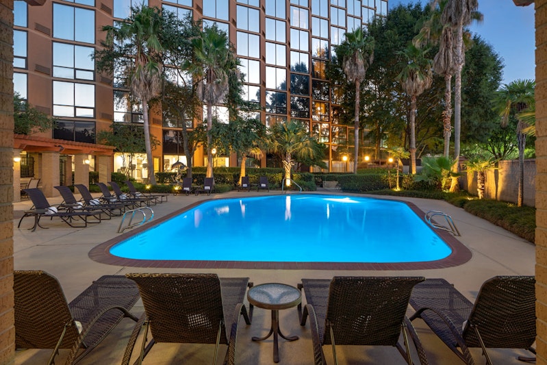 Sheraton Houston Brookhollow 20/20