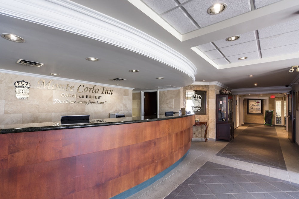 Monte Carlo Inn Oakville Suites 7/68
