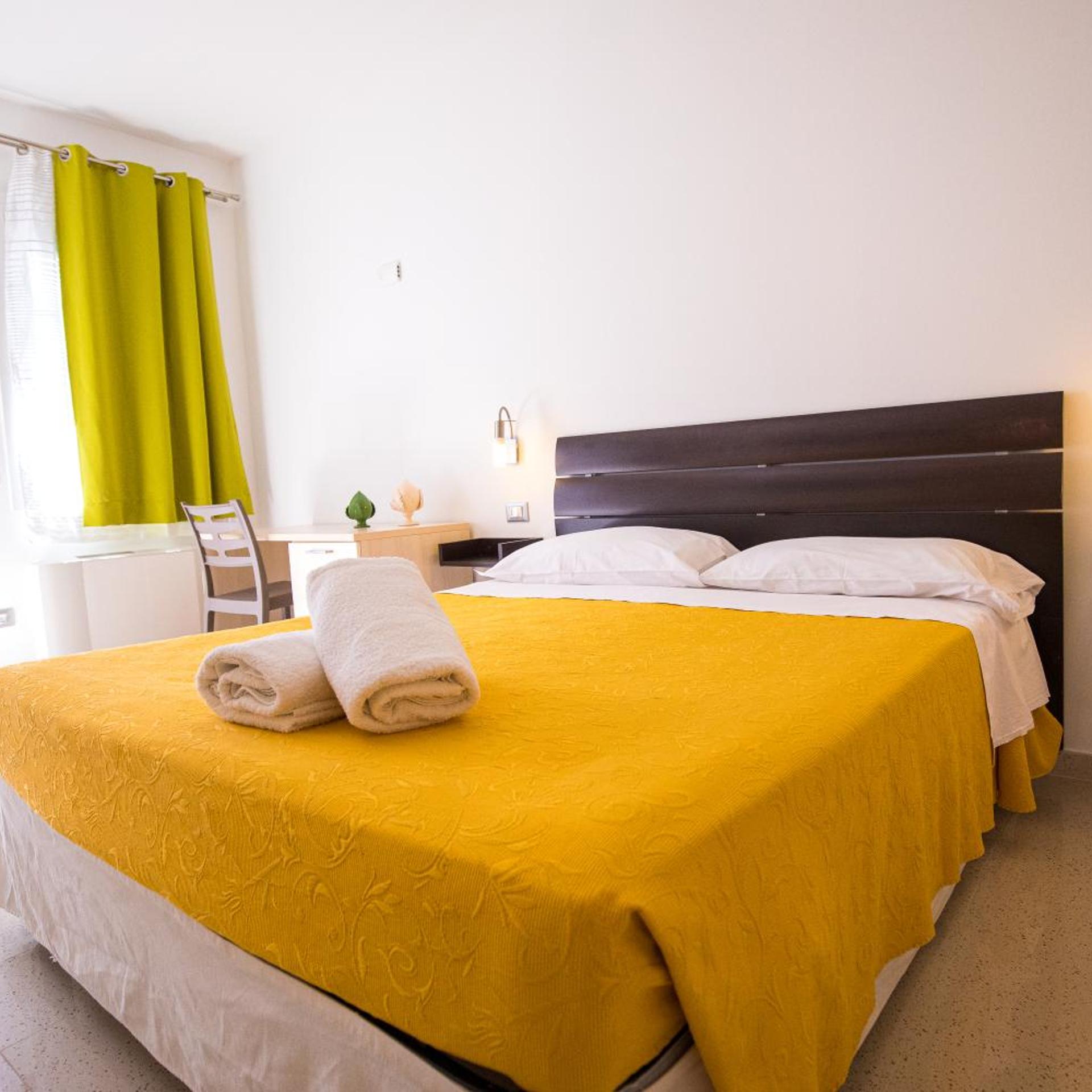 غرفة بسرير مزدوج، Donnosanto Hotel 3/7
