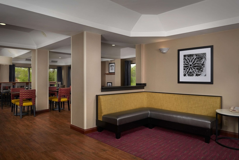 Hampton Inn Shelbyville 5/45