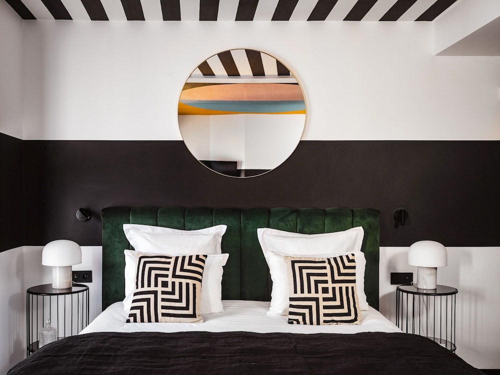 The Originals Boutique Hotel Saint Jean Dacre La Rochelle Vieux Port 58/68