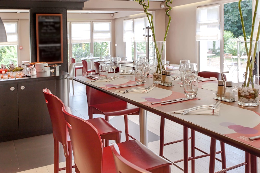 Hotel Campanile Angers Ouest Beaucouze 33/44