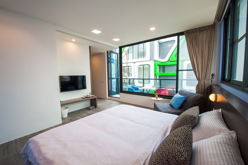Xiang Xiang B&B 12/29
