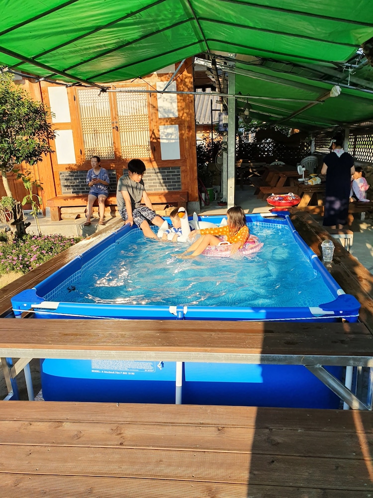 Sun Rise Pension 29/34